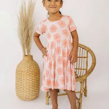 Pocket Dress in Peach Hau