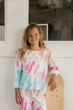 Prism Pullover in Pink Carnation