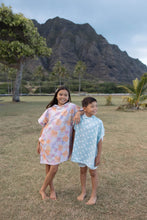 Designed in Hawai'i - Leopard Sands Roll Up Poncho Towel