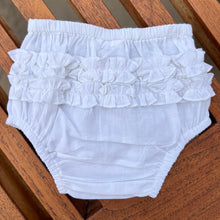 3-6mos White Ruffle Bloomer / Short