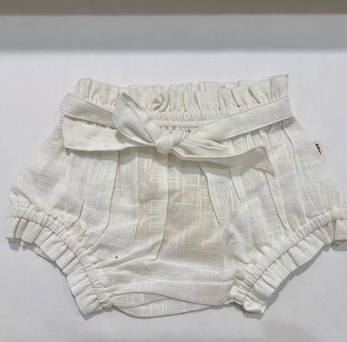 3-6mos - White Bloomer / Short with Ties