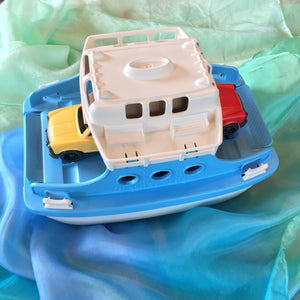 Ferry Boat in White/Blue with 2 Cars Included