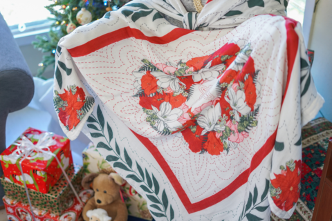 Aloha Kalikimaka (Christmas) Hawaiian Aloha Theme Bamboo Cotton blend Blanket